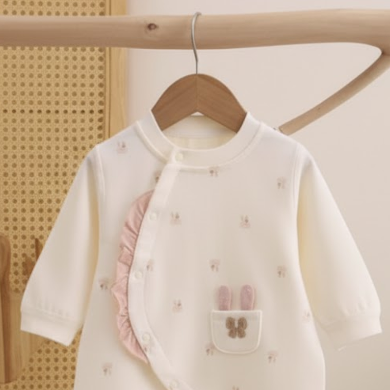 Cozy Cotton Baby Onesie – Button Closure and Comfortable Fit